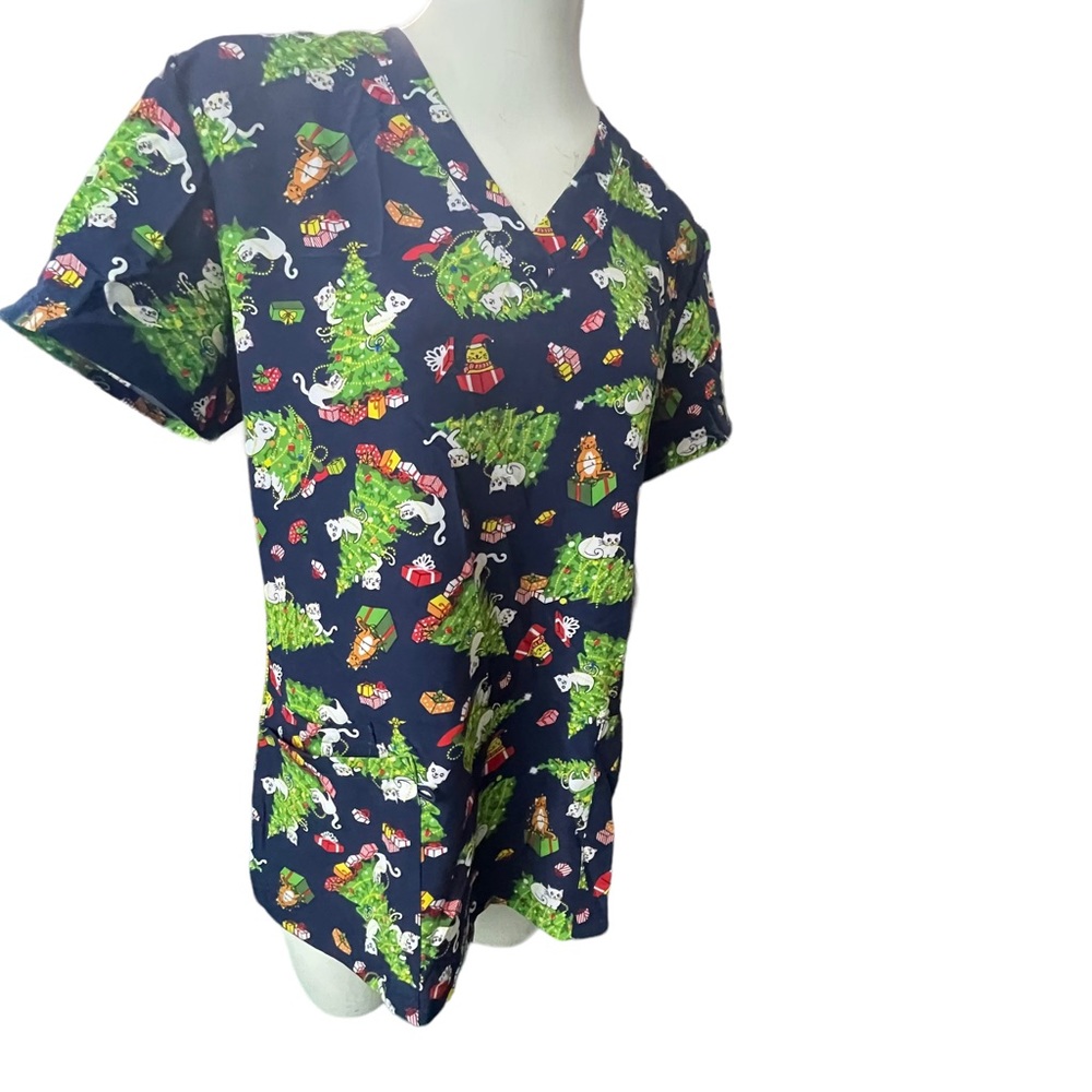 GT Performance Scrub Top Size Medium - Picture 8 of 16